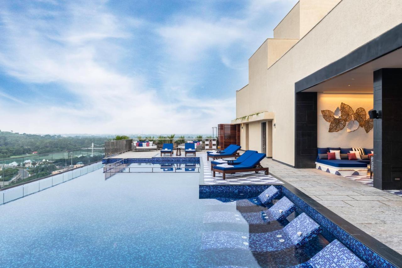 Taj Lakefront Bhopal Exterior foto